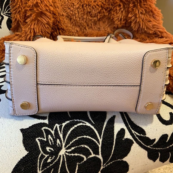 Michael Kors Handbag - Picture 6 of 9